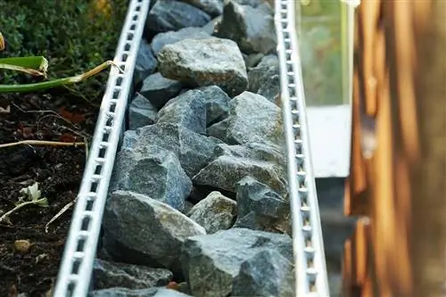 Gabions እንደ አልጋ ድንበር