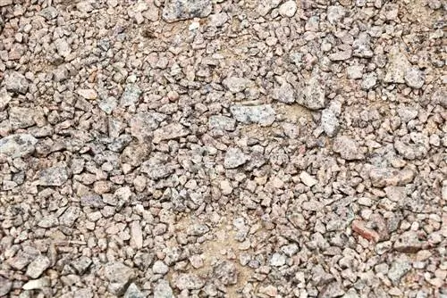 Coloque a subestrutura nas lajes de pedra da pedreira