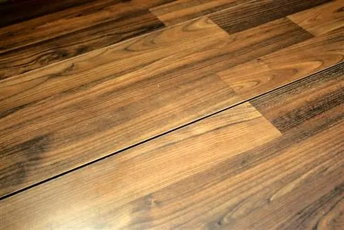 Laying direction of laminate: which direction you should lay it