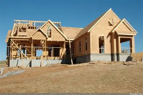 Casa con struttura in legno