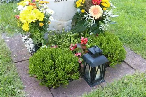 Grave planting