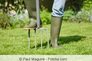 Nei piccoli giardini è sufficiente una forca per la ventilazione