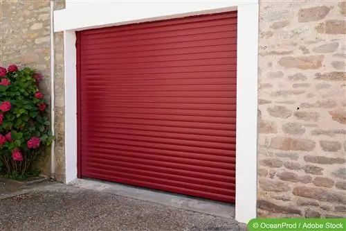 Instructions: Paint the garage door correctly