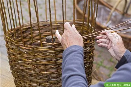 Basket weaving - materials and instructions - weaving baskets